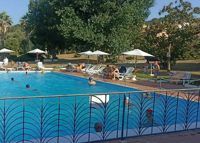 Ranieli Apartments
